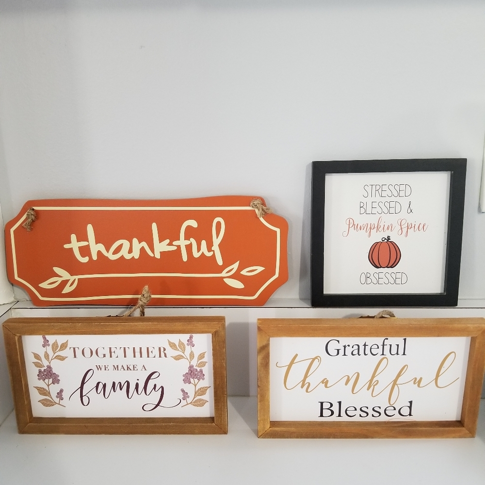 4 Small Wall Decor Signs